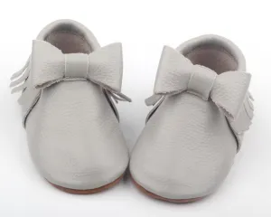 Big Bow Moccasins- Light Gray