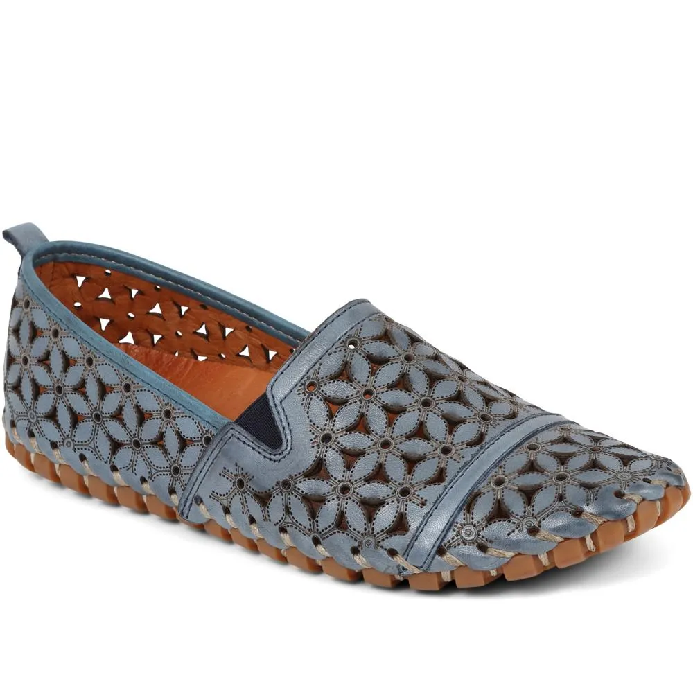 Cut-Out Leather Pumps  - KARY39001 / 325 130