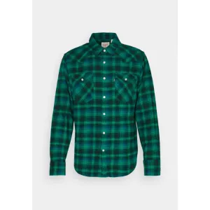 Levi's Barstow Western Standard Plaid Shirt in Sporting Green