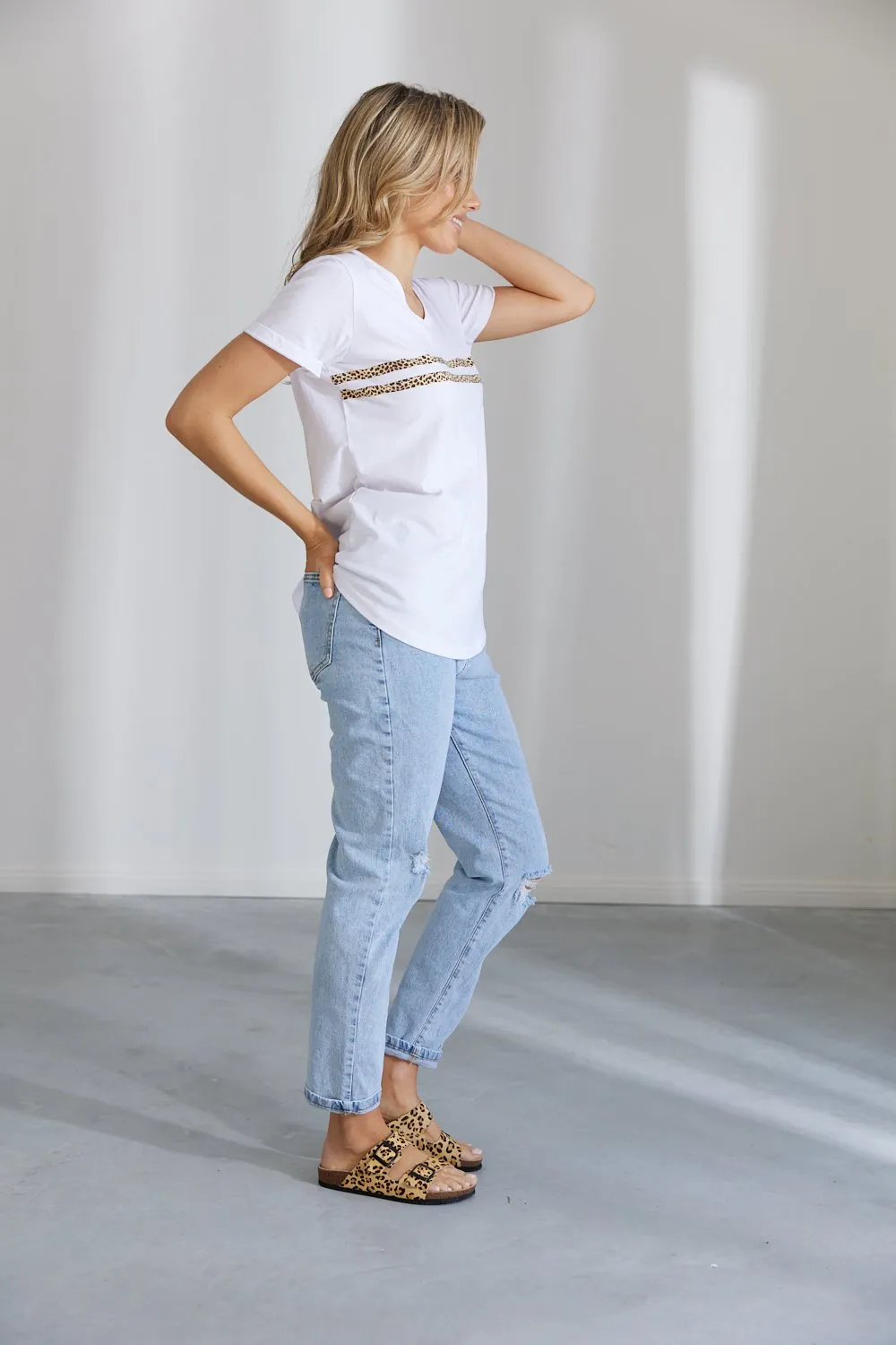 Novah V Neck Tee - White w Leopard Print Stripes