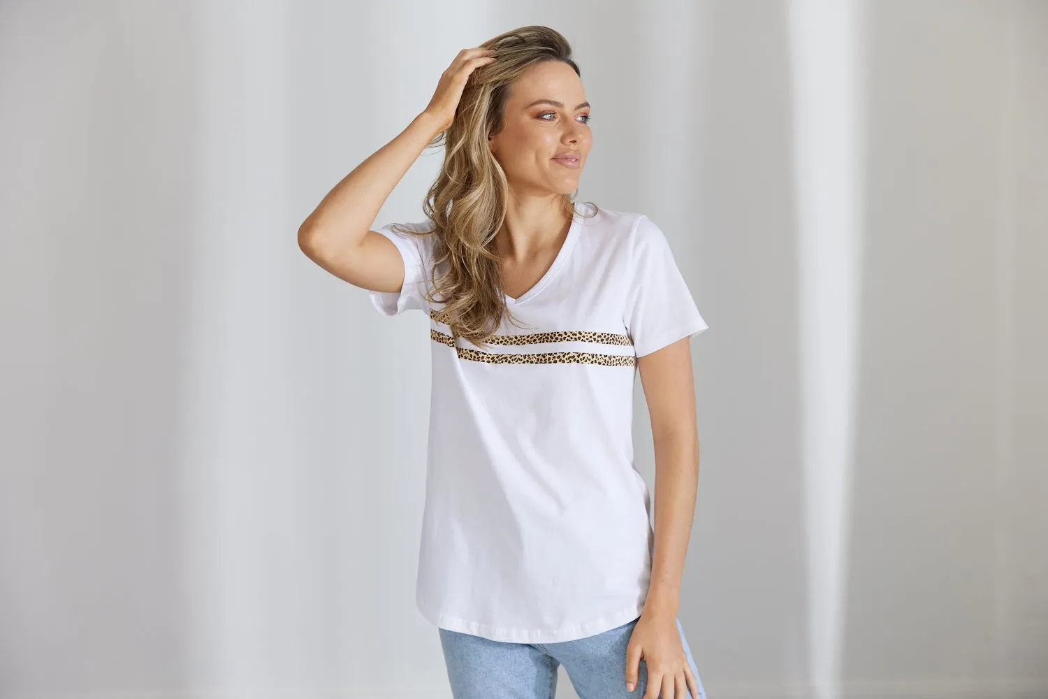 Novah V Neck Tee - White w Leopard Print Stripes