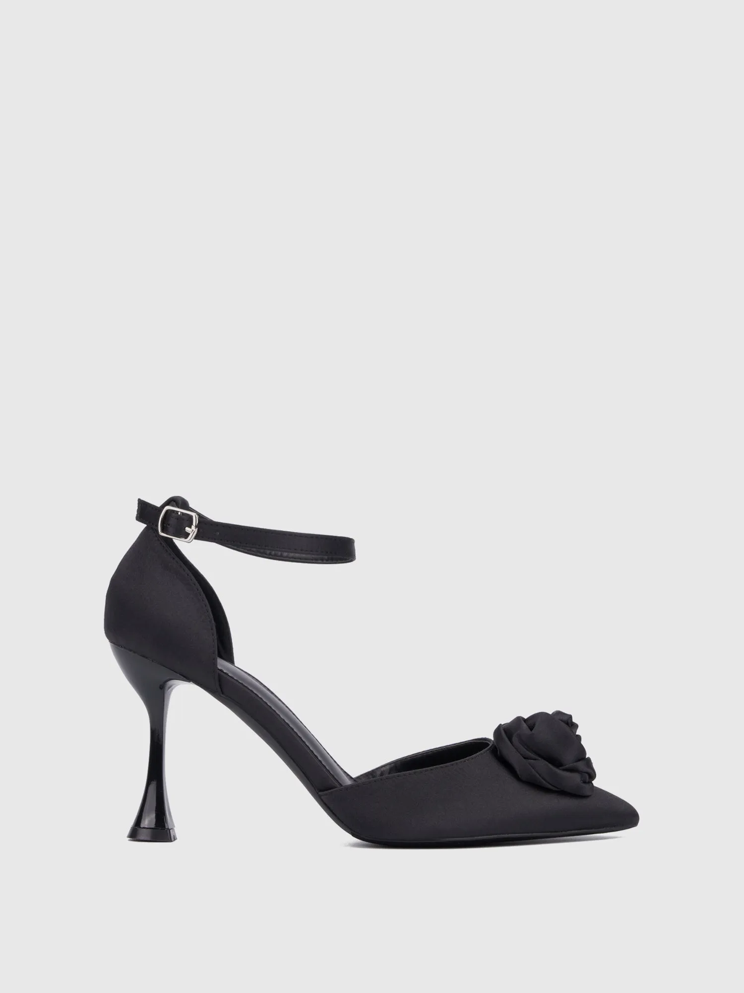 Rosette Ankle Pump