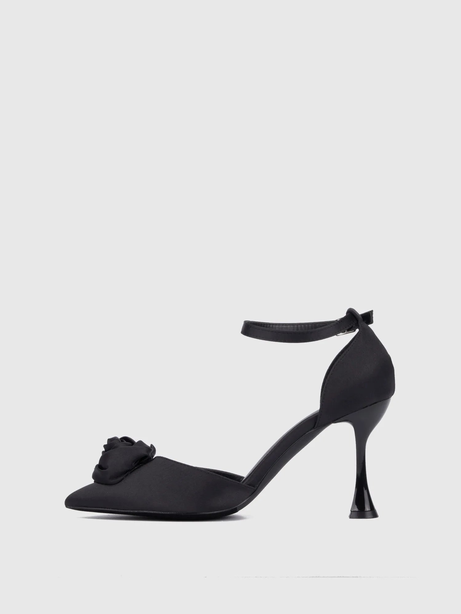 Rosette Ankle Pump