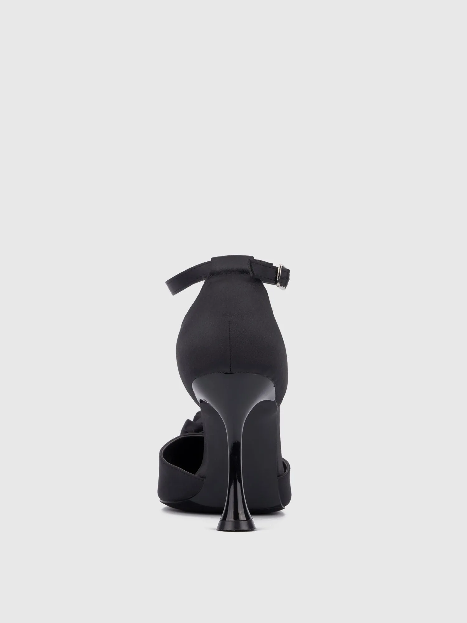 Rosette Ankle Pump